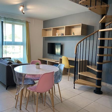 Ferienwohnung Loft Dionysien De Standing Saint-Denis Exterior foto